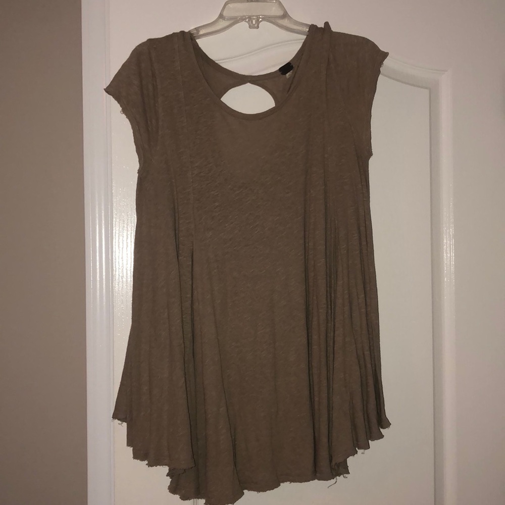 We the Free tan keyhole tunic top